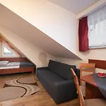 Kliwer Homestay